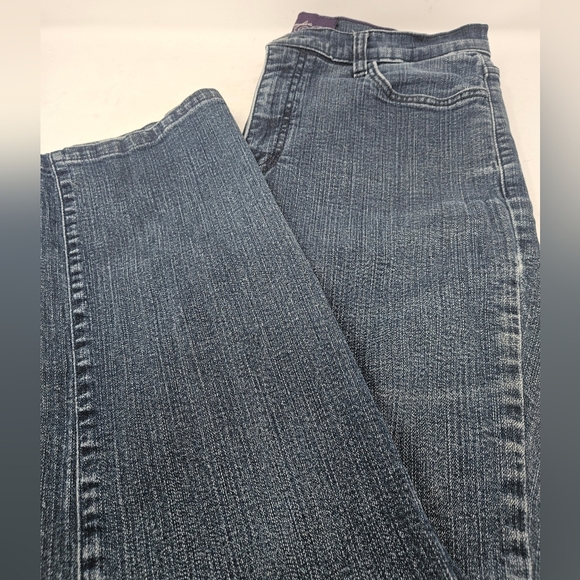 Not Your Daughters Jeans 10 - Picture 1 of 5